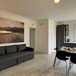 The Good Vibe - House In With Pool Peschiera del Garda